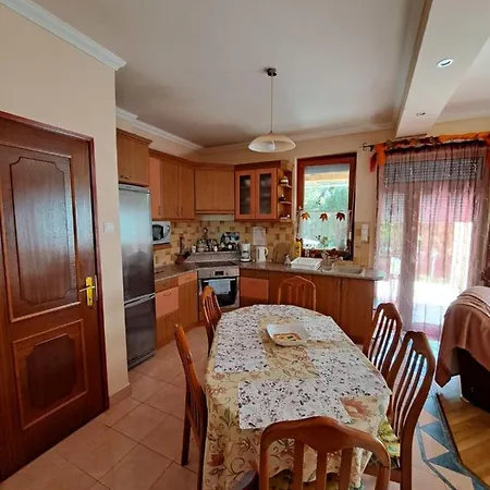 Boros By Interhome * Балатонфеньвеш